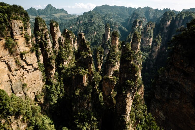 Zhangjiajie Avatar Tour - Avatar Mountains"