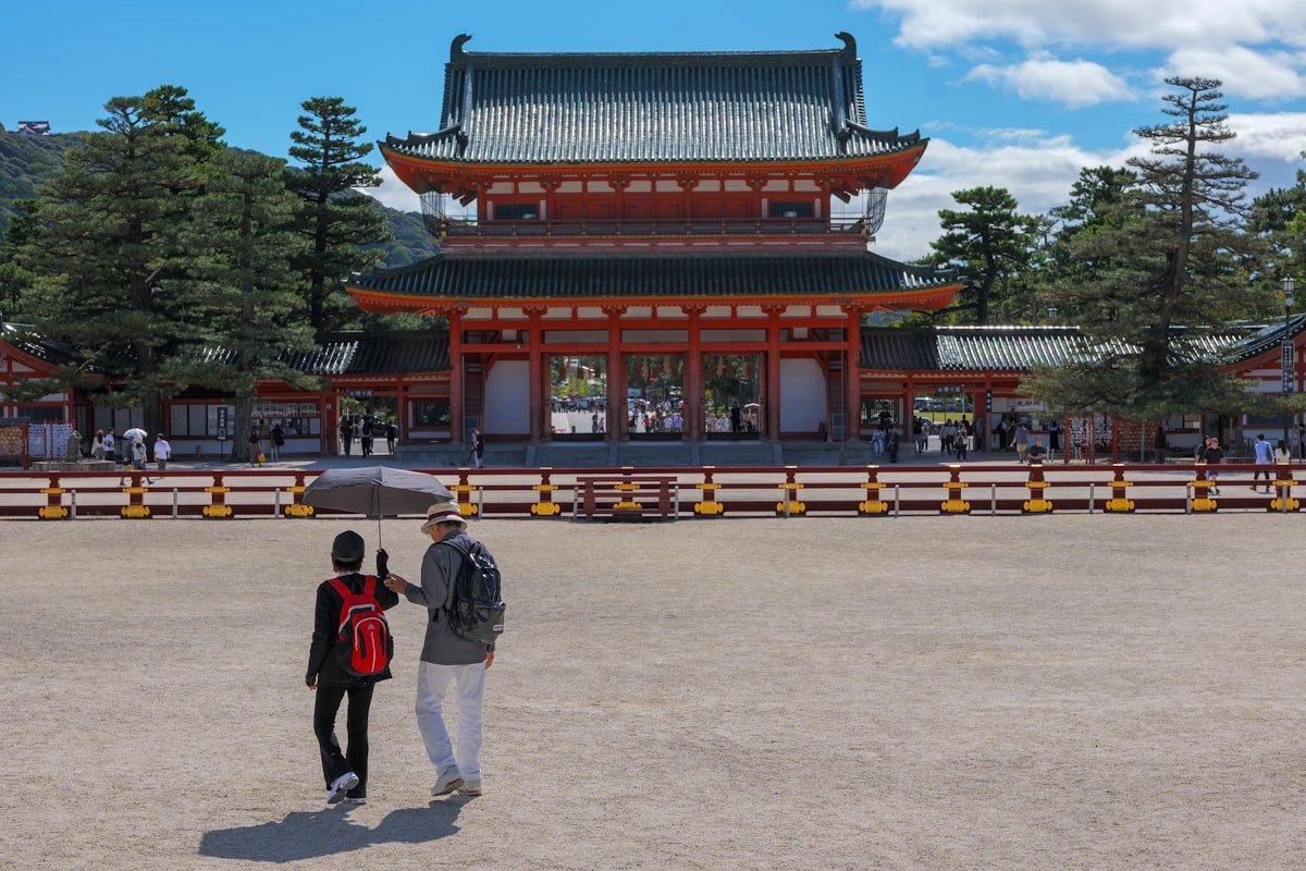 Filipino family on guided Japan vacation package